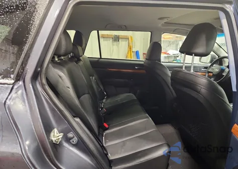 2014 Subaru Outback 2.5I Limited z USA, uszkodzony, nr VIN 4S4BRBLC4E3205418